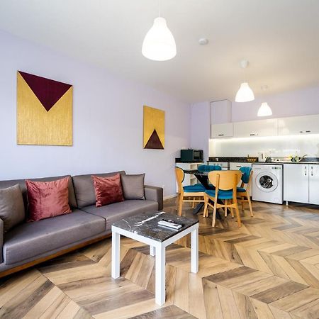 Sunny Apartment In Studentski Grad, Behind Unss Sofia Exterior photo