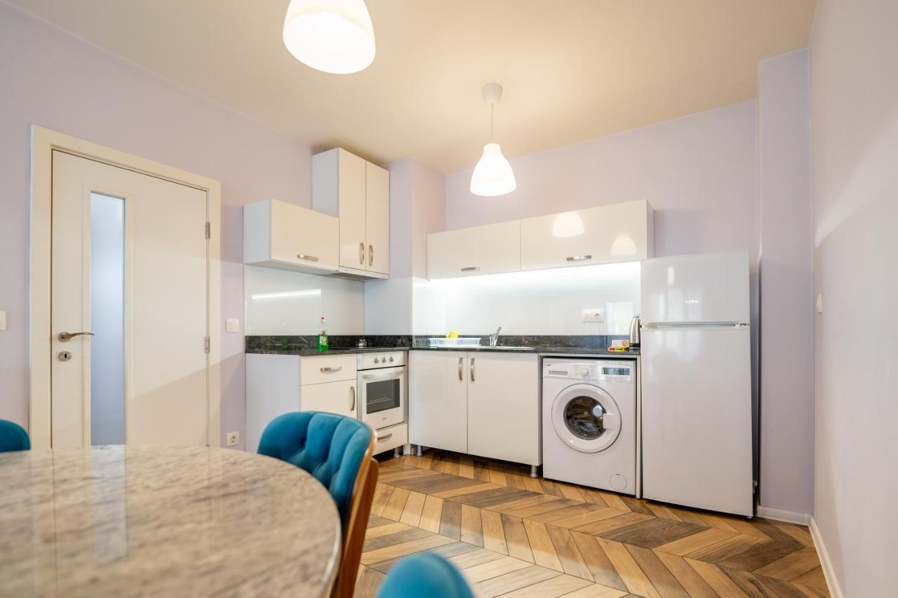Sunny Apartment In Studentski Grad, Behind Unss Sofia Exterior photo