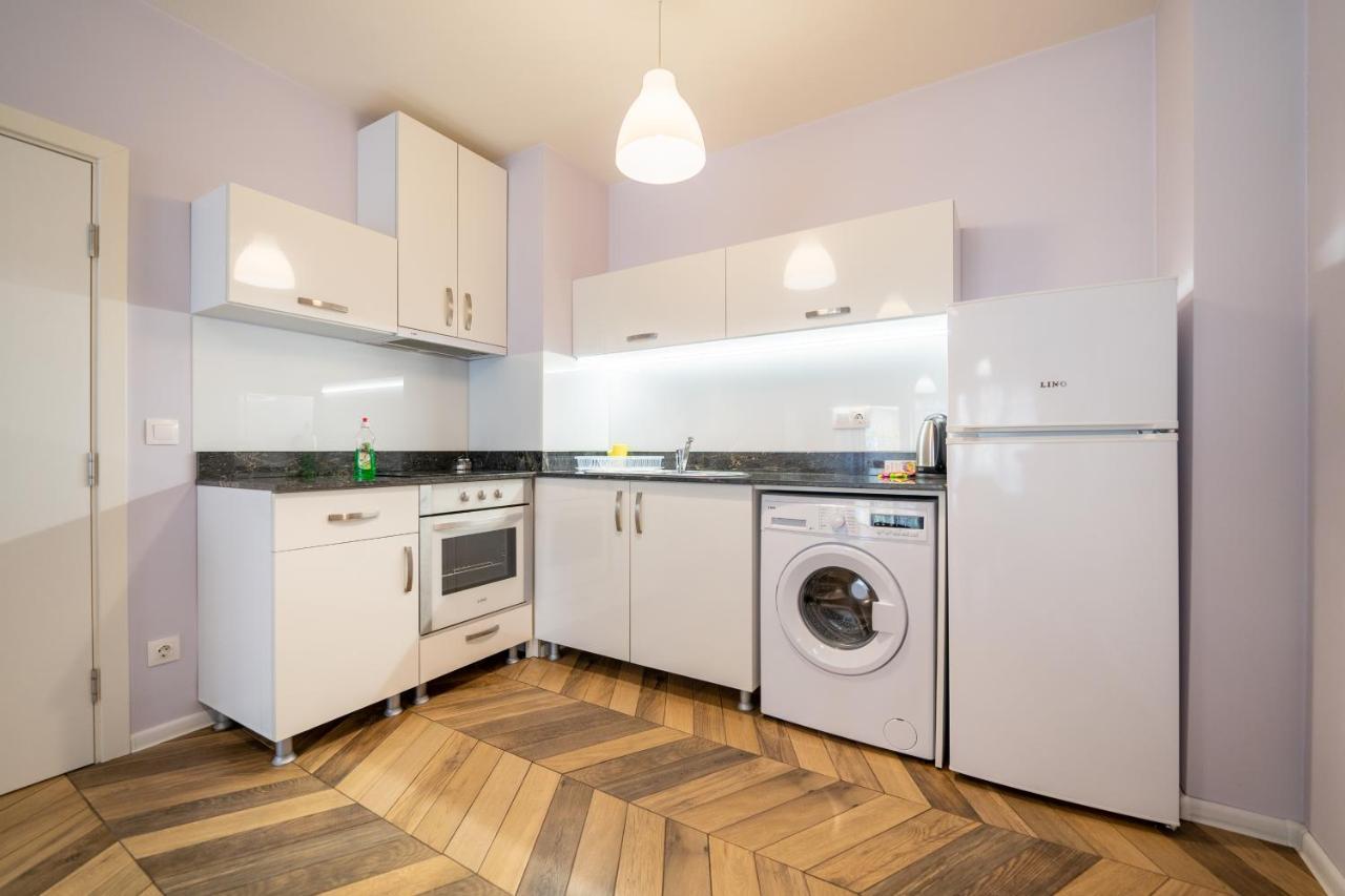 Sunny Apartment In Studentski Grad, Behind Unss Sofia Exterior photo